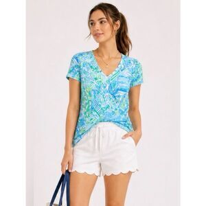 Lilly Pulitzer Etta V-neck Tee Whisper Blue Beach Happy